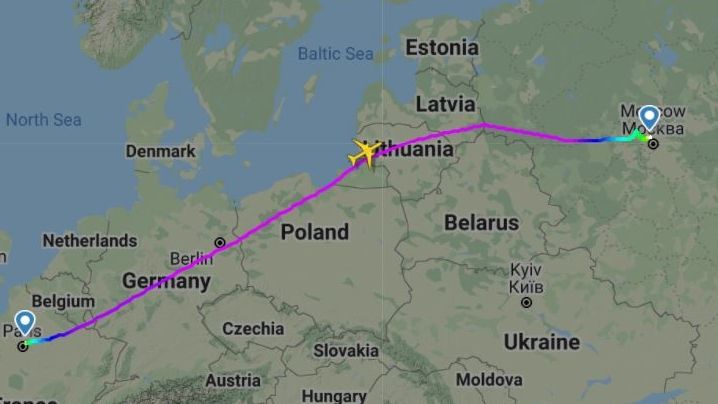 Rusko ustoupilo. Letadla Air France už se mohou cestou z Moskvy vyhnout Bělorusku